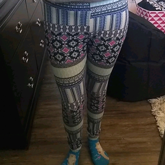 Pants - Picture 4 of 4